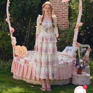 Floral Lace Maxi Dress